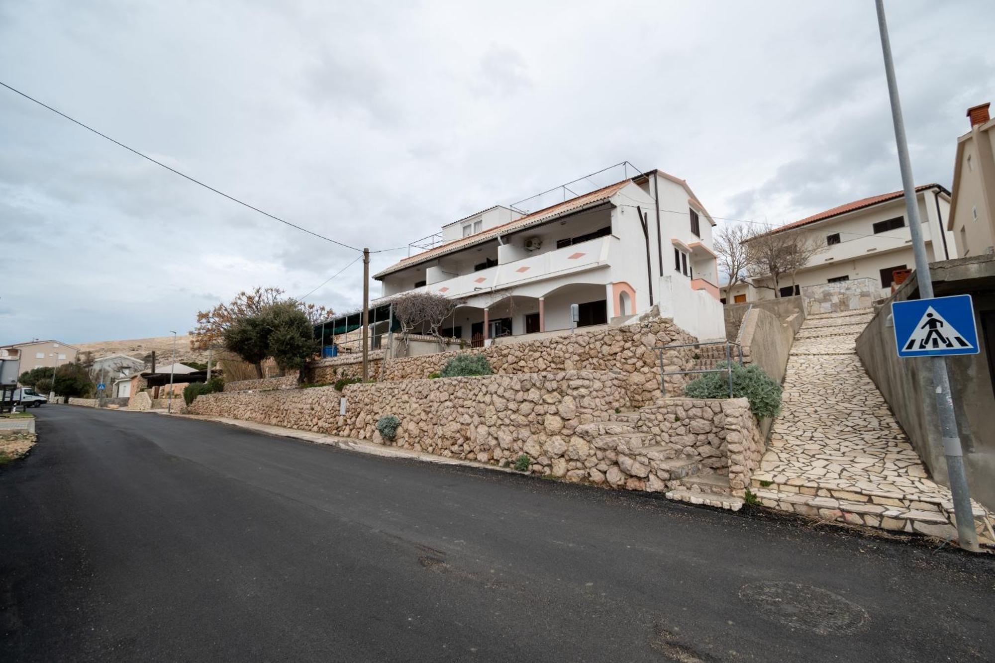 Double Room Zubovici 16063A Εξωτερικό φωτογραφία